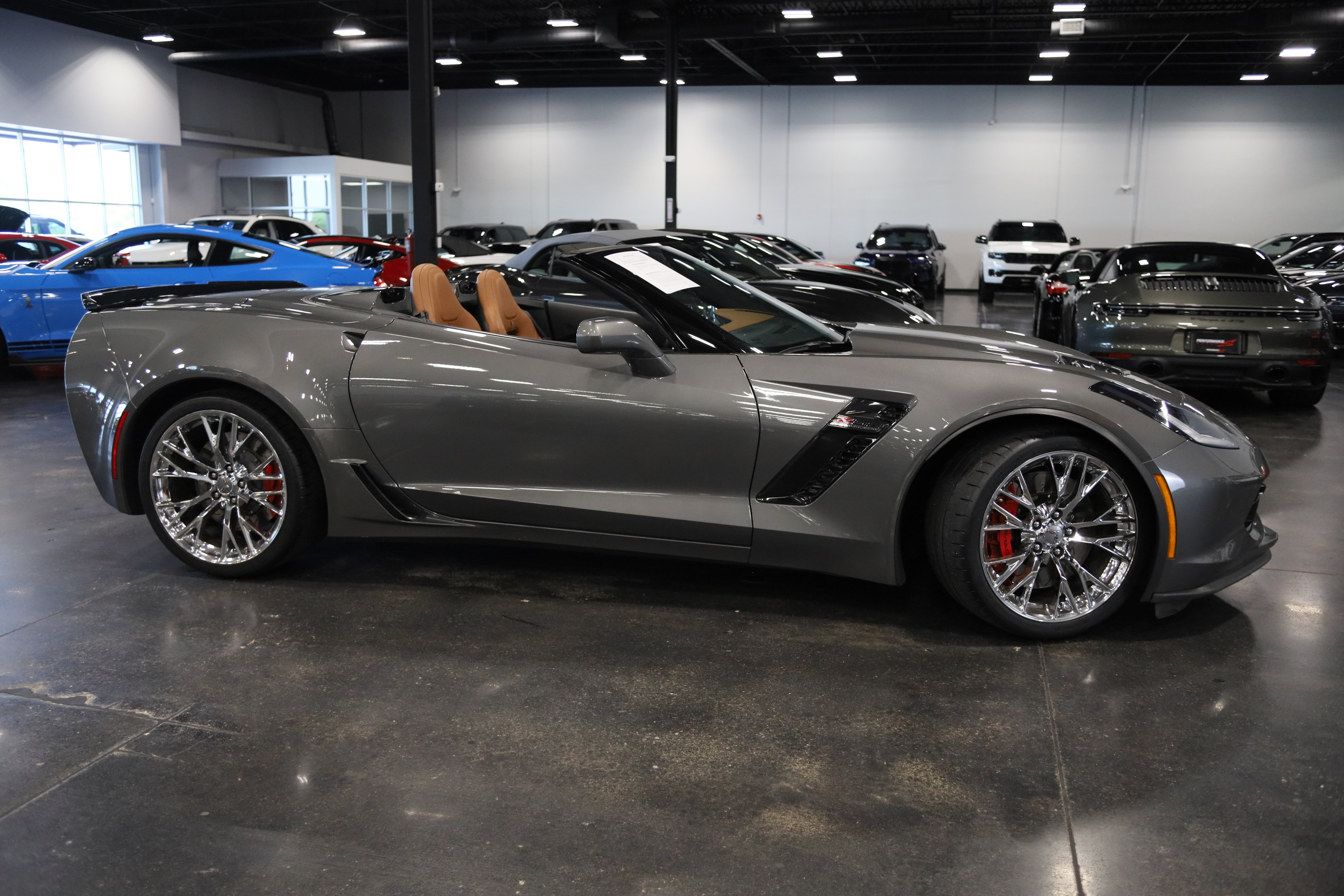Used 2016 Chevrolet Corvette Z06 w/ 2LZ Preferred Equipment Group RWD image 10