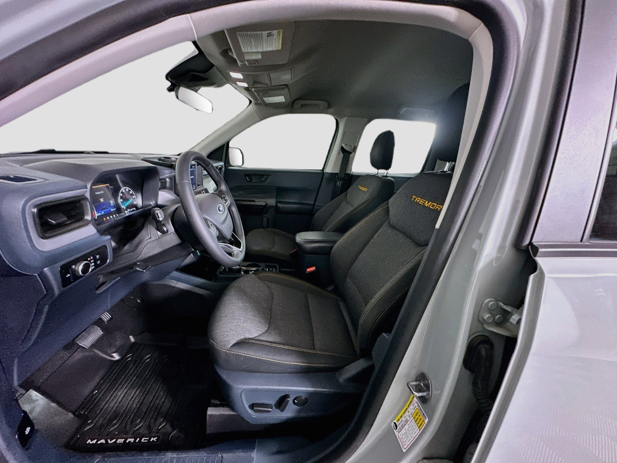 Used 2024 Ford Maverick Tremor w/ Tremor Off-Road Package AWD/4WD image 13