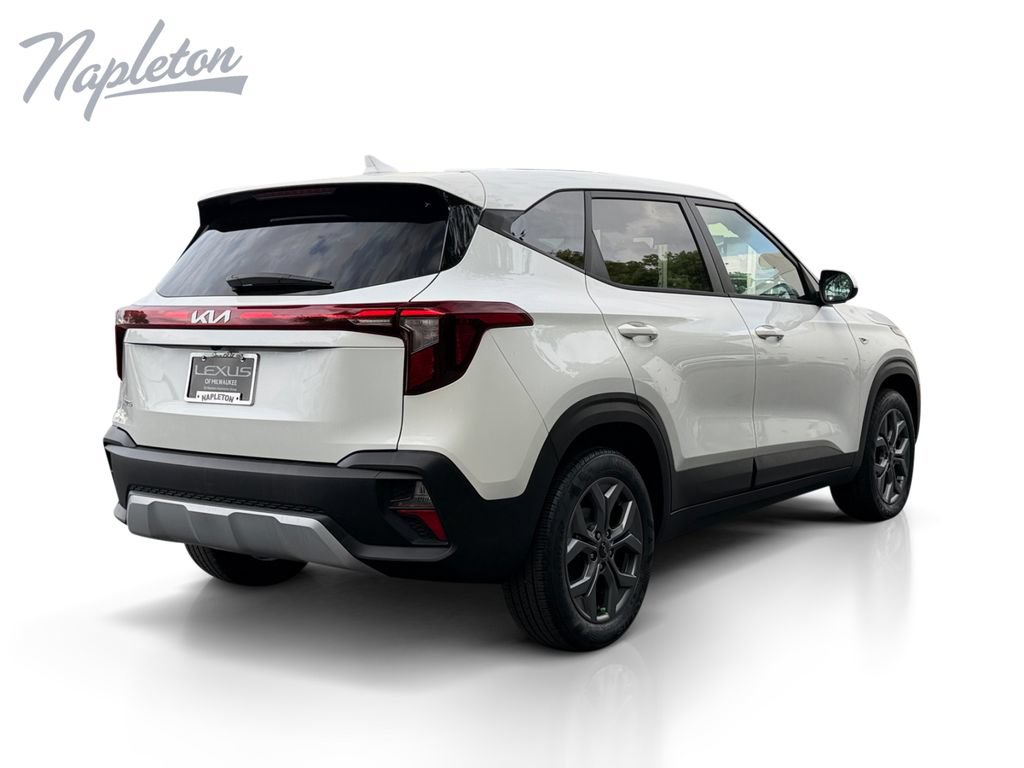 Used 2026 Kia Seltos LX FWD image 6