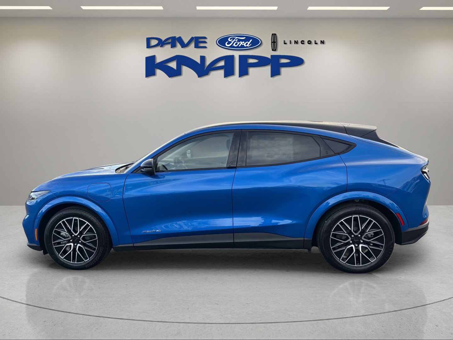 New 2025 Ford Mustang Mach-E Premium image 5