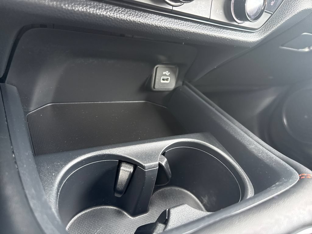 Certified 2024 Honda HR-V Sport image 30
