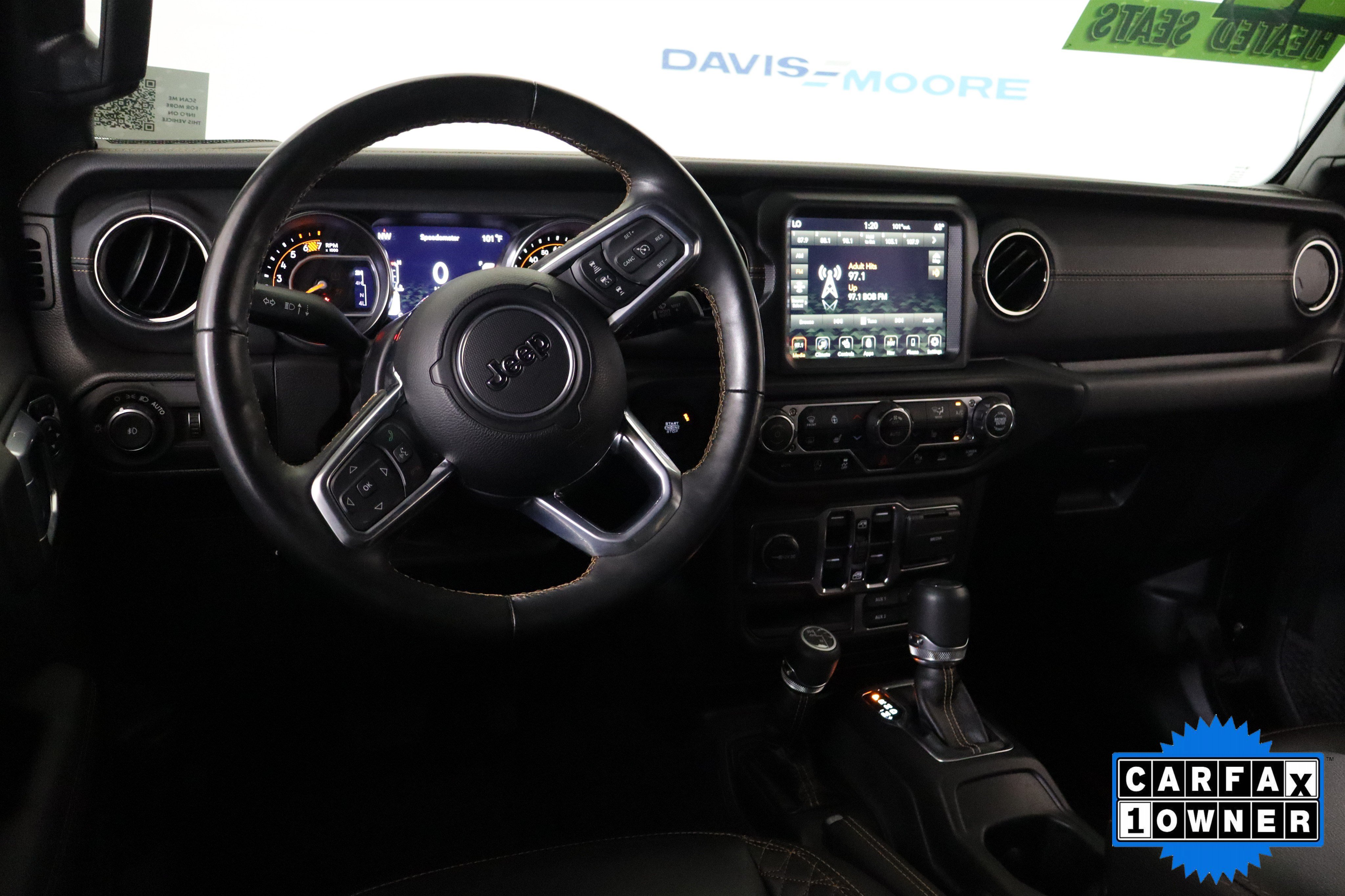 Used 2022 Jeep Wrangler Unlimited Sahara AWD/4WD image 17