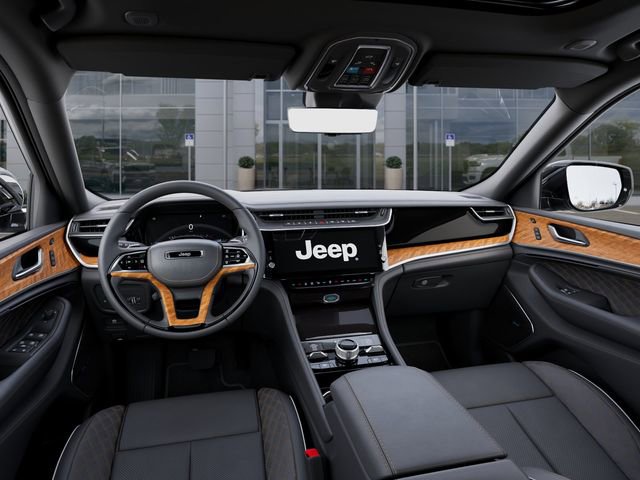New 2026 Jeep Grand Cherokee Summit image 14