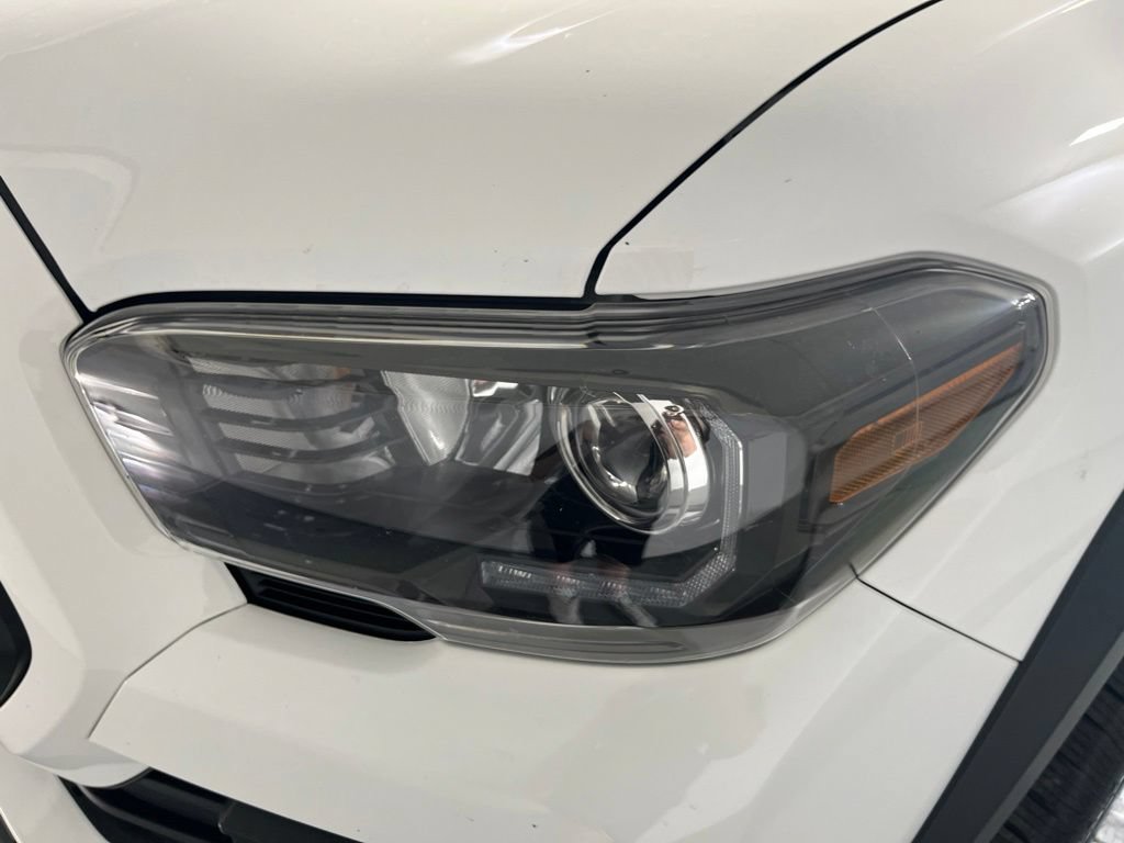 Used 2019 Toyota Tacoma TRD Pro AWD/4WD image 35
