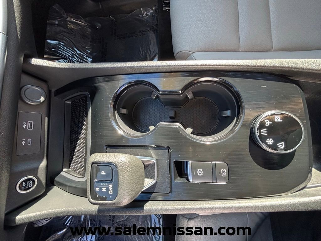 Certified 2023 Nissan Rogue SV w/ SV Premium B Package AWD/4WD image 6