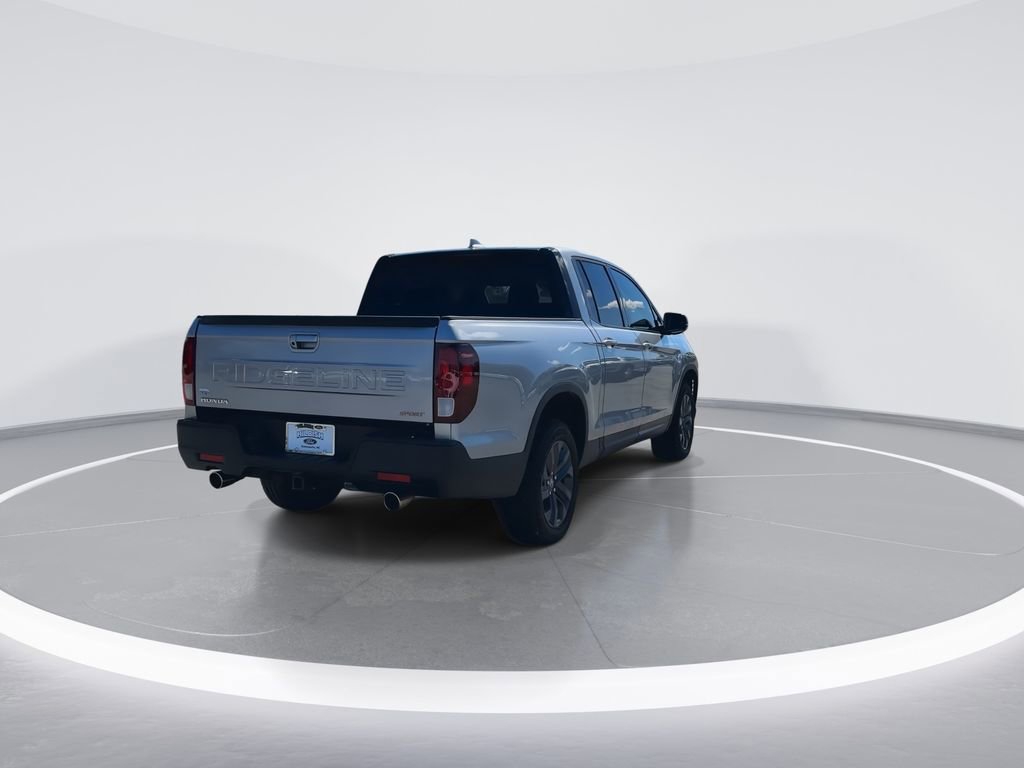 Used 2024 Honda Ridgeline Sport image 6