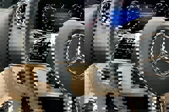 Certified 2025 Mercedes-Benz GLA 250 4MATIC image 14