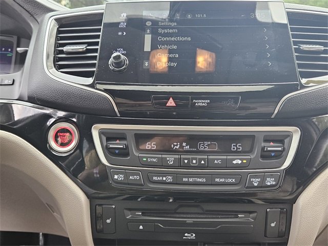 Used 2021 Honda Pilot Touring image 23