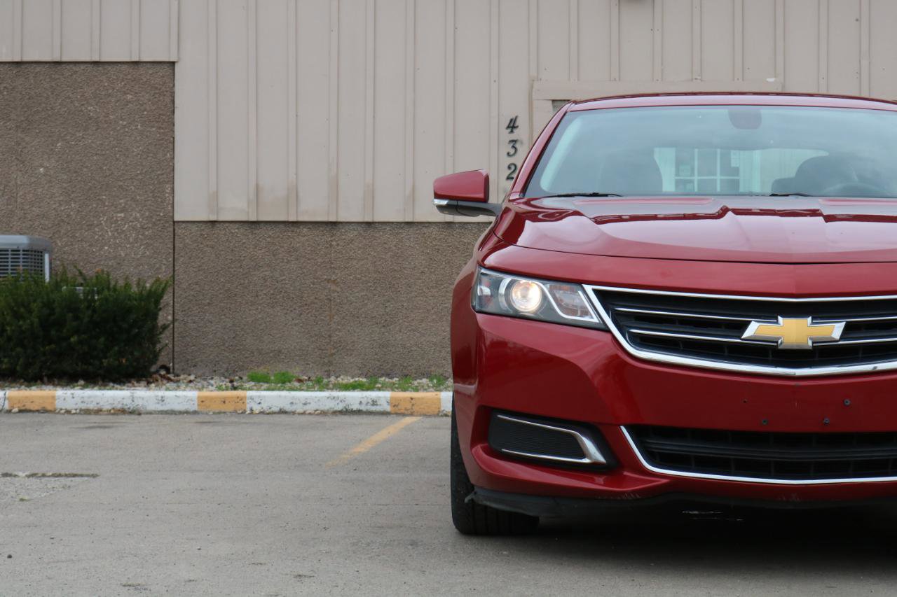 Used 2014 Chevrolet Impala LT w/ Convenience Package image 4