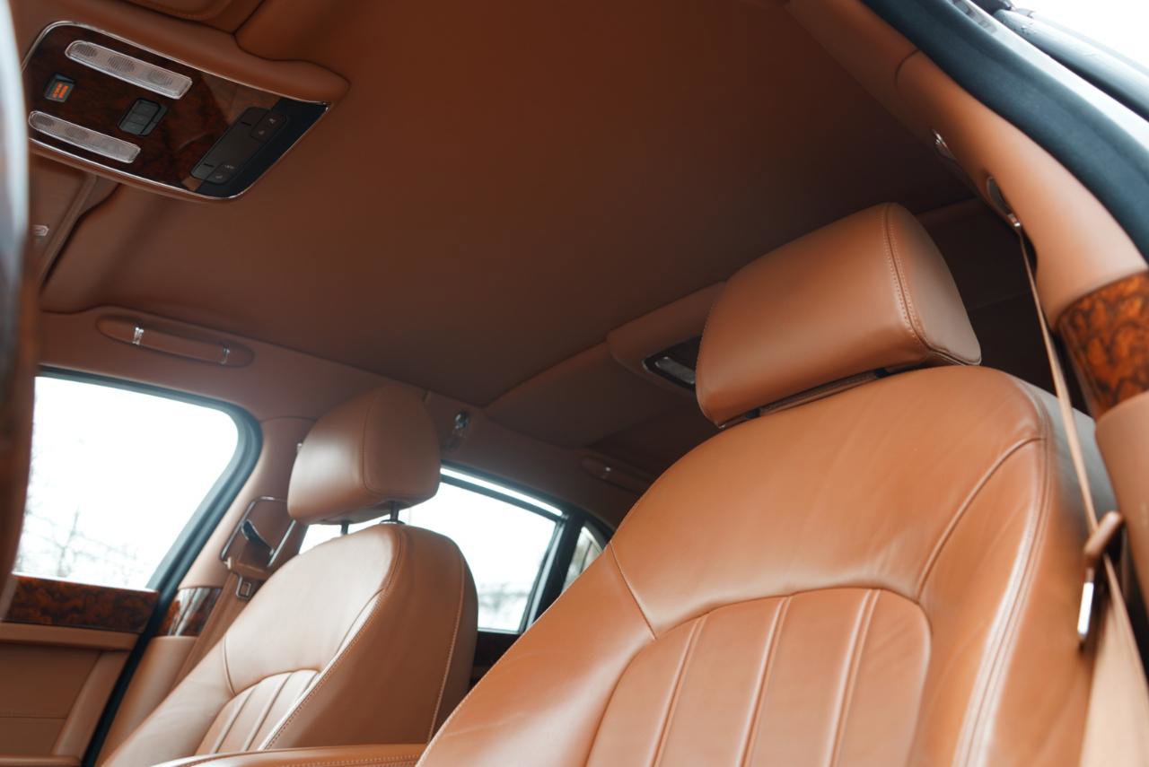 Used 2011 Bentley Mulsanne image 21
