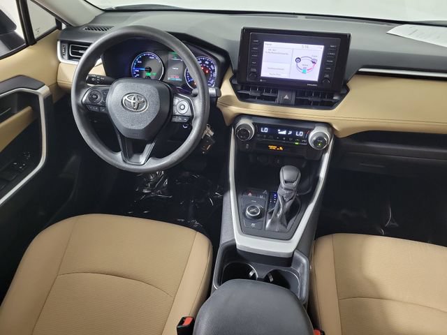 Used 2021 Toyota RAV4 LE AWD/4WD image 15