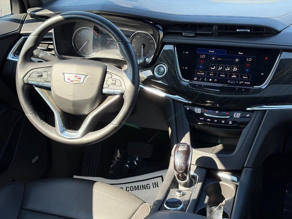 Used 2022 Cadillac XT6 Premium Luxury FWD image 12