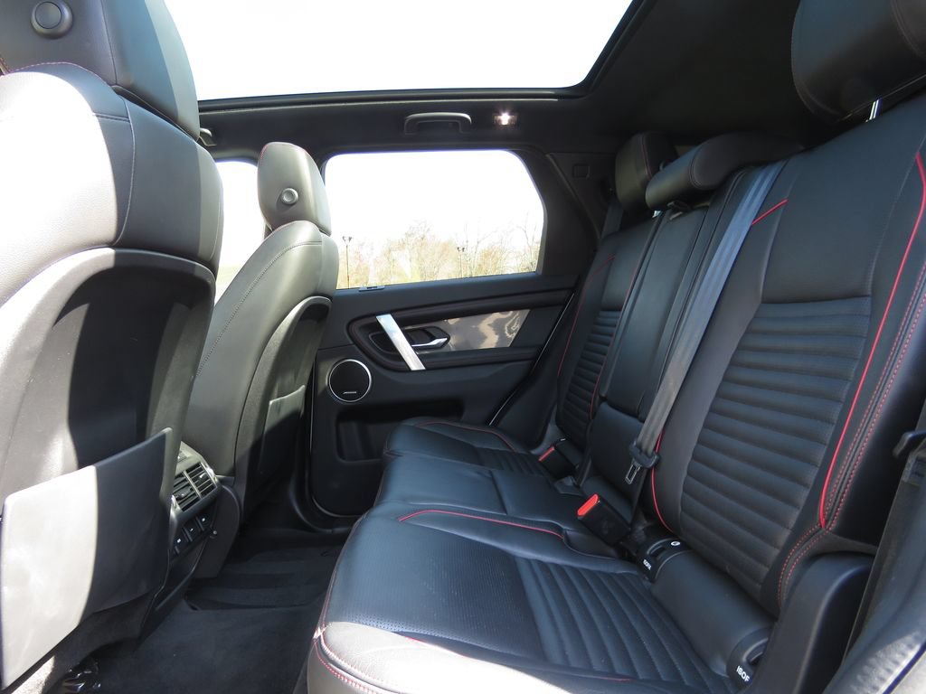 Used 2020 Land Rover Discovery Sport SE R-Dynamic AWD/4WD image 20