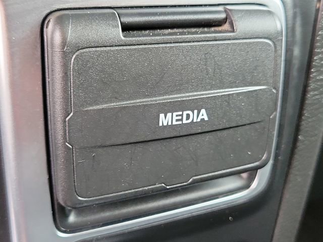 Used 2020 Jeep Wrangler Sport image 16