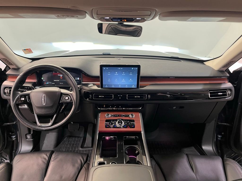 Used 2024 Lincoln Aviator Reserve w/ Equipment Group 201A image 20