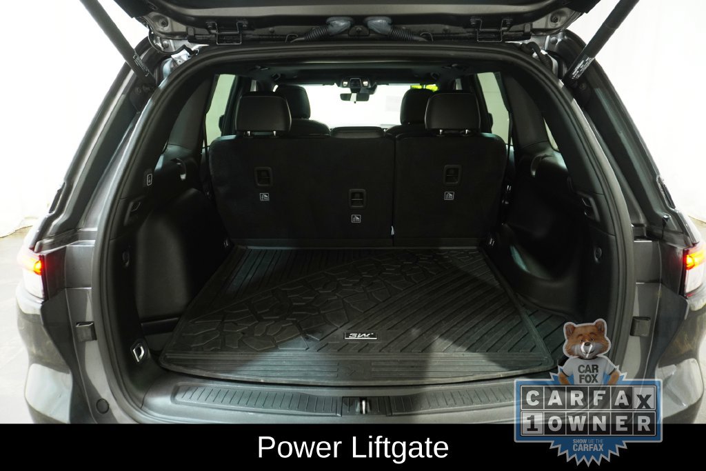 Used 2025 Jeep Grand Cherokee Altitude AWD/4WD image 8