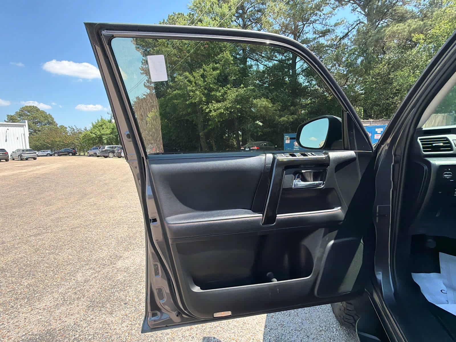 Used 2021 Toyota 4Runner TRD Off-Road AWD/4WD image 18