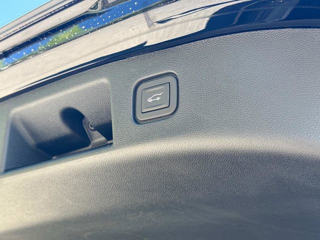 New 2026 Chevrolet Blazer EV RS AWD/4WD image 16