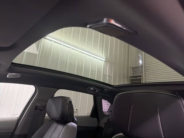 Certified 2025 Cadillac Optiq Luxury 1 w/ LPO, Floor Liner Package image 34