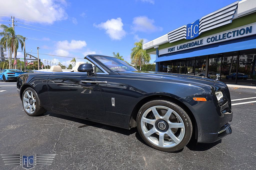 Used 2016 Rolls-Royce Dawn image 4
