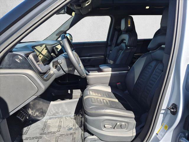 Used 2023 Rivian R1S Adventure AWD/4WD image 10