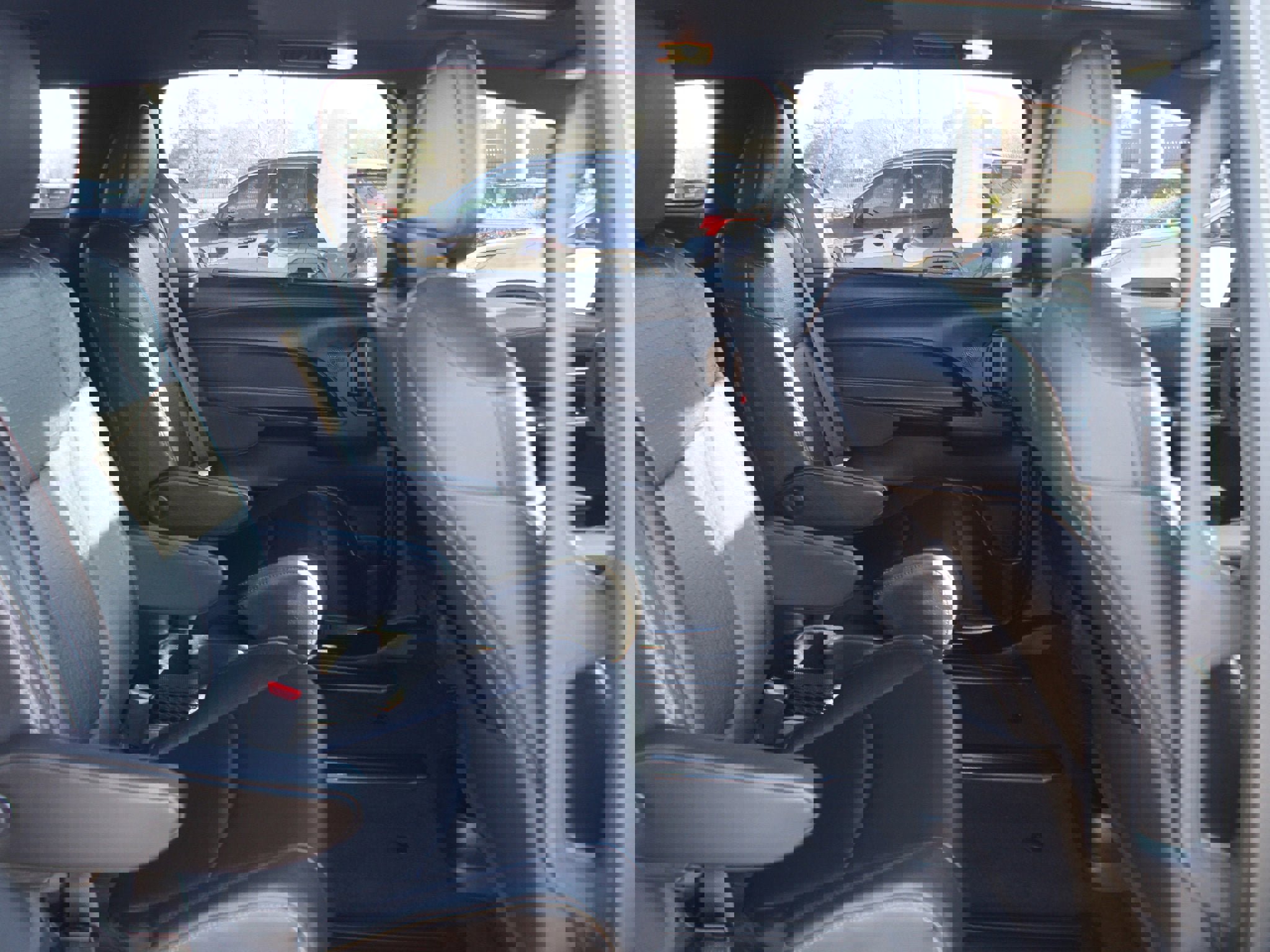 Used 2025 Toyota Sienna XLE Woodland Edition image 23