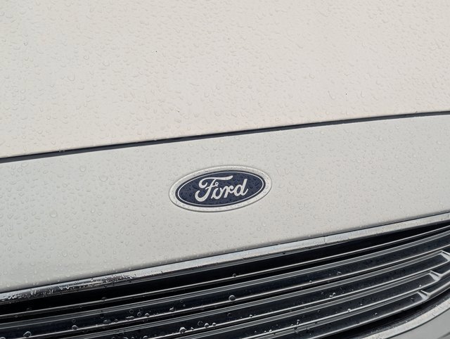 Used 2018 Ford Fusion Energi Titanium image 9