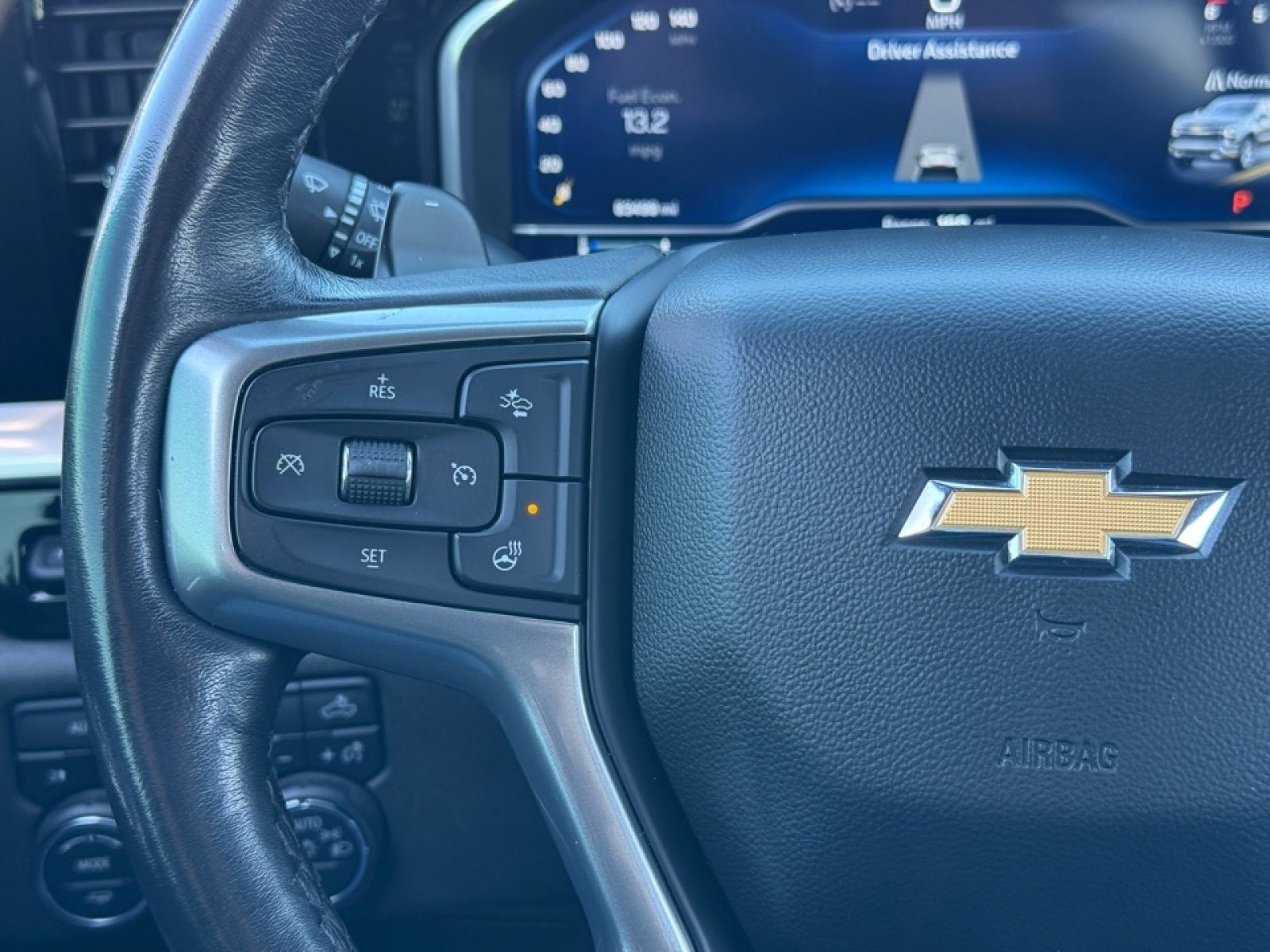 Used 2022 Chevrolet Silverado 1500 LTZ w/ Technology Package image 23