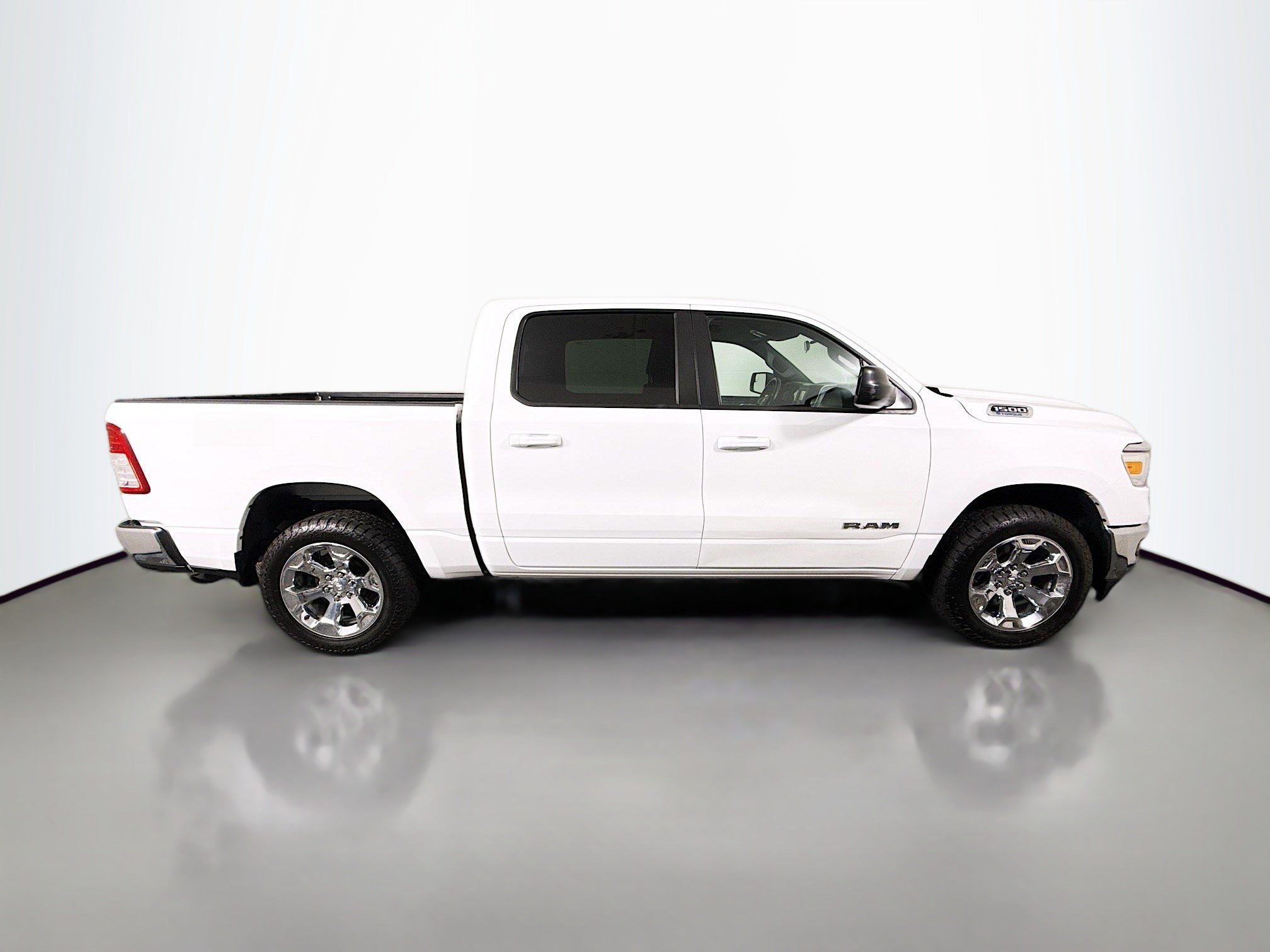 Used 2022 RAM 1500 Big Horn AWD/4WD image 11