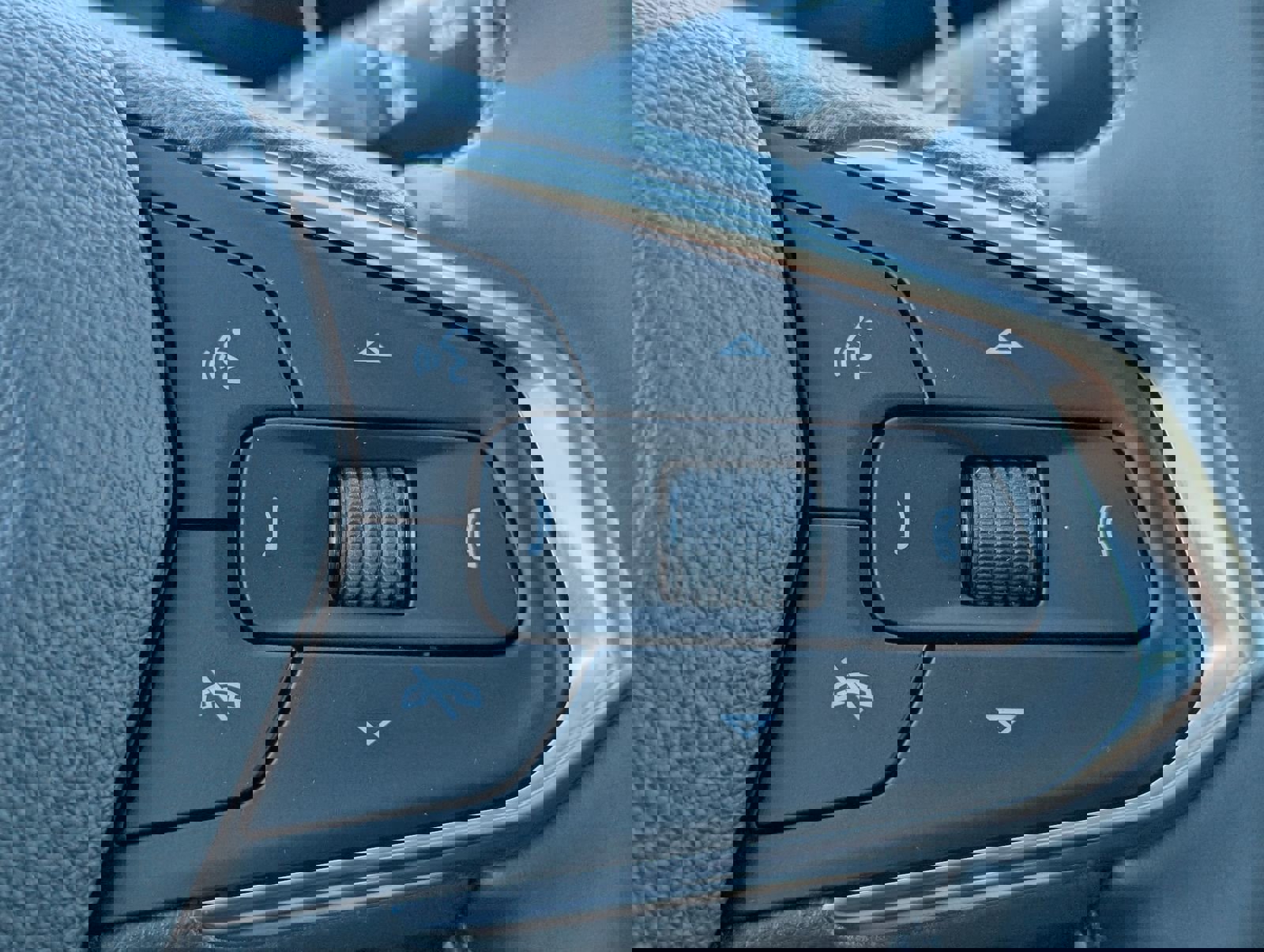 New 2026 Chevrolet Trax LT image 18