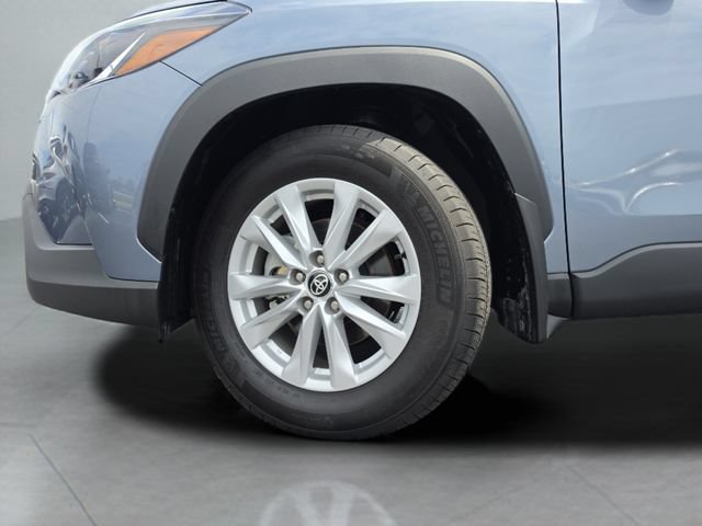 Used 2023 Toyota Corolla Cross LE FWD image 42