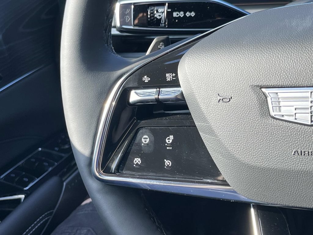 New 2026 Cadillac Lyriq Sport AWD/4WD image 24