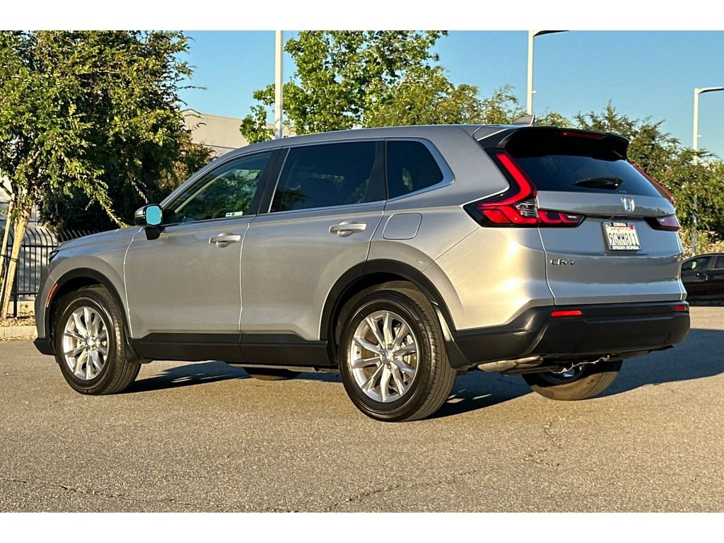 Used 2023 Honda CR-V EX image 3