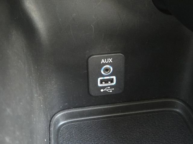 Used 2020 Dodge Journey Crossroad w/ Popular Equipment Group image 8