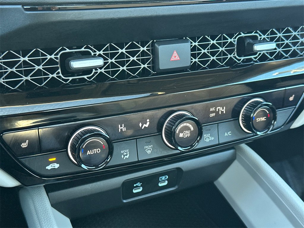 Used 2023 Honda Accord EX-L image 27