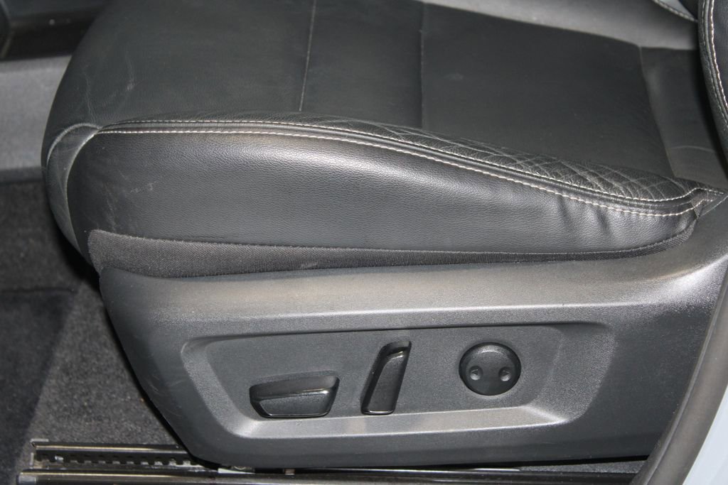 Used 2021 Nissan Rogue SL image 14