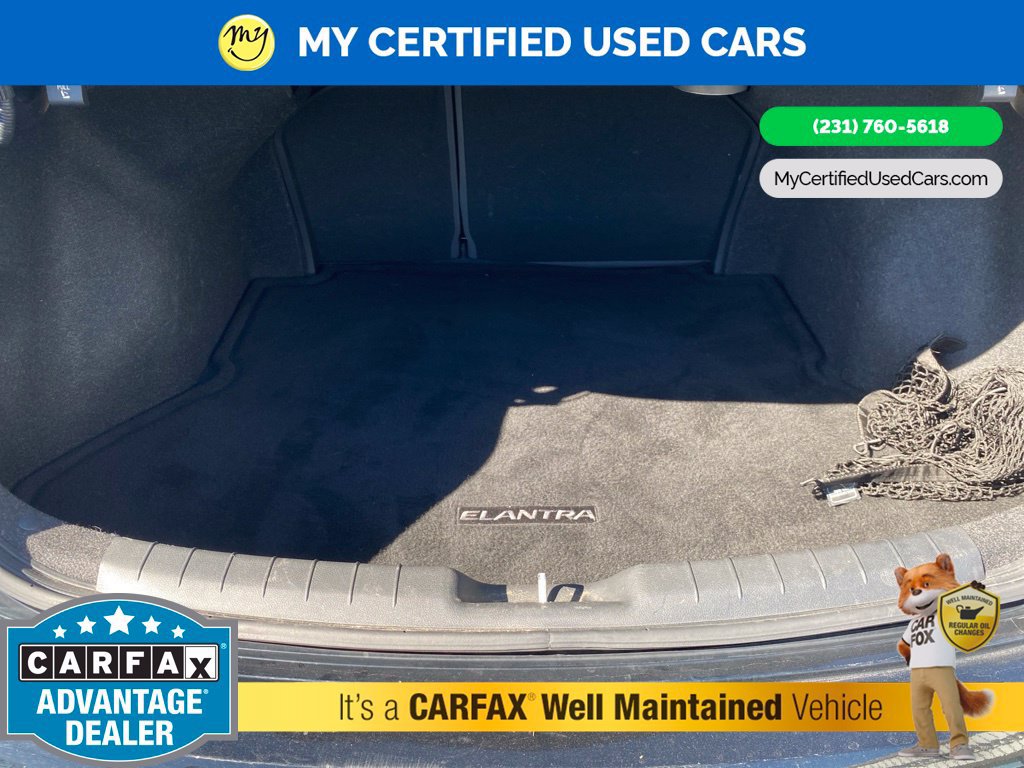 Used 2019 Hyundai Elantra Limited FWD image 8