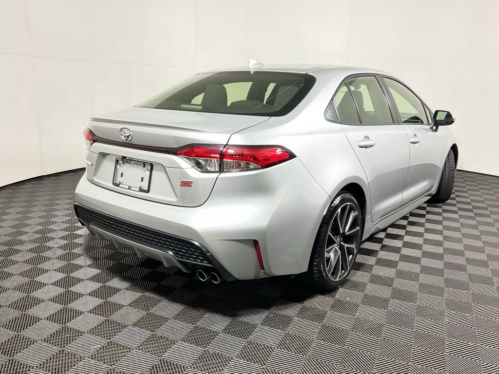 Used 2020 Toyota Corolla SE w/ SE Premium Package FWD image 18