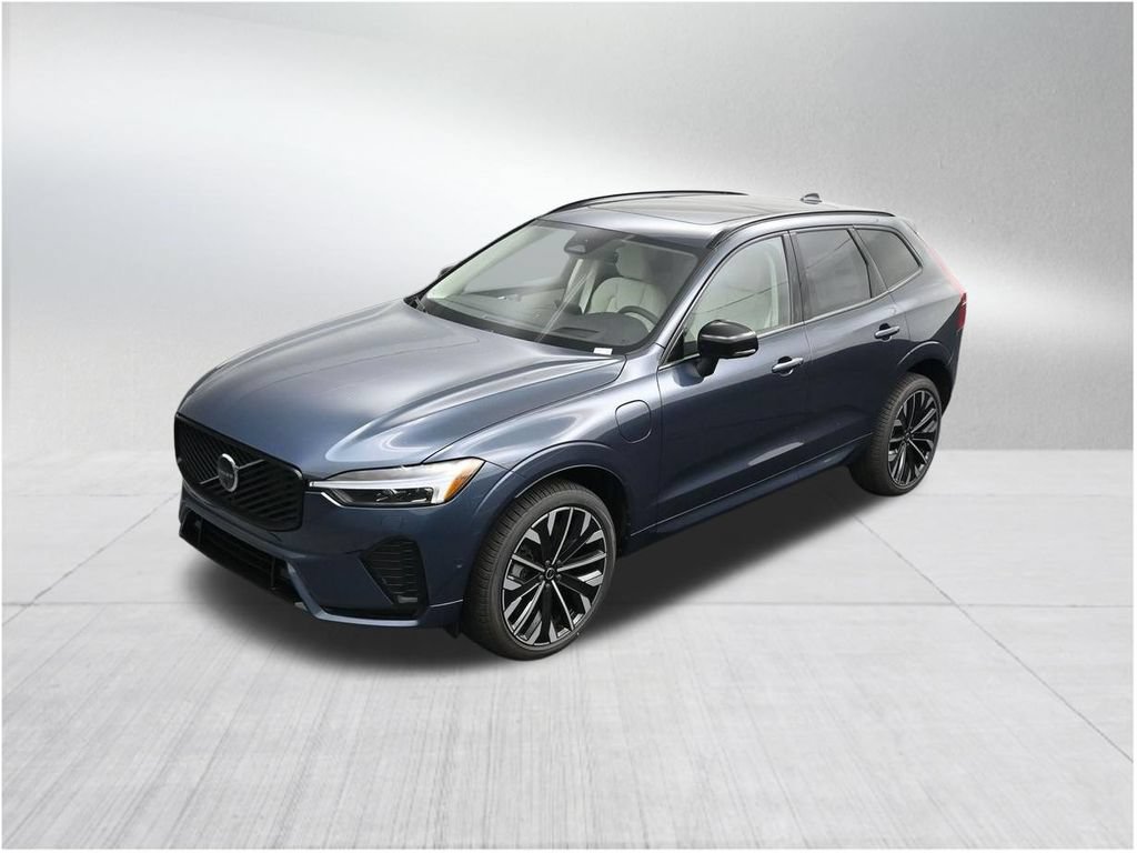 New 2026 Volvo XC60 T8 Ultra w/ Protection Package Premier AWD/4WD image 13