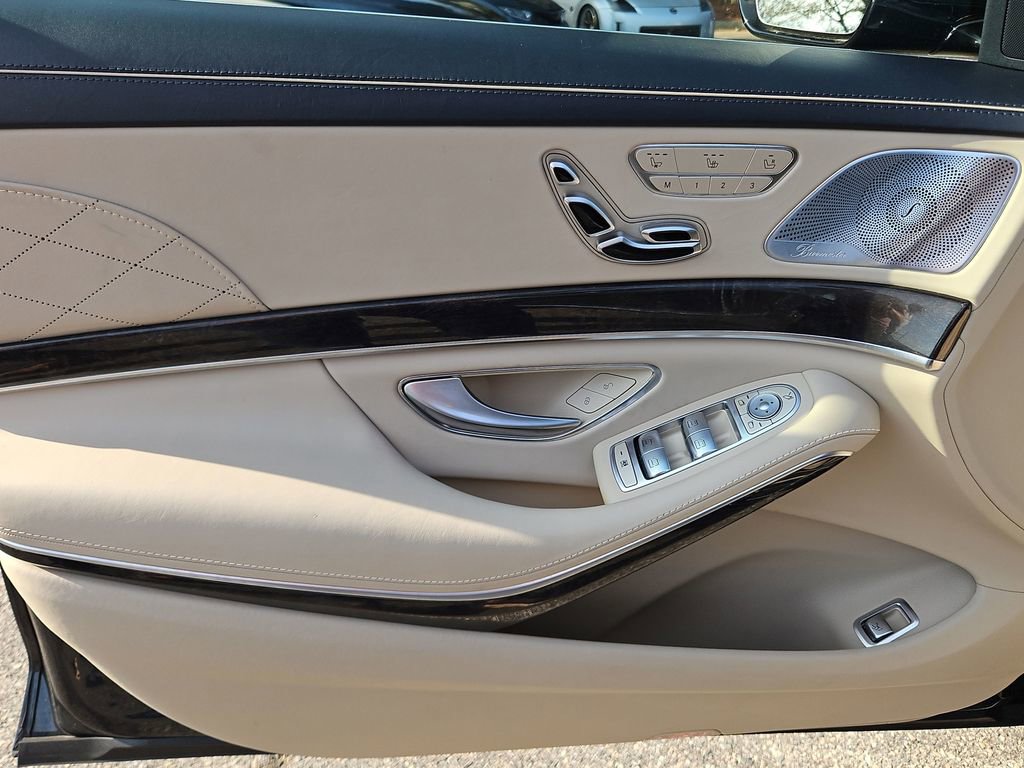 Used 2017 Mercedes-Benz S 550 4MATIC Sedan image 9