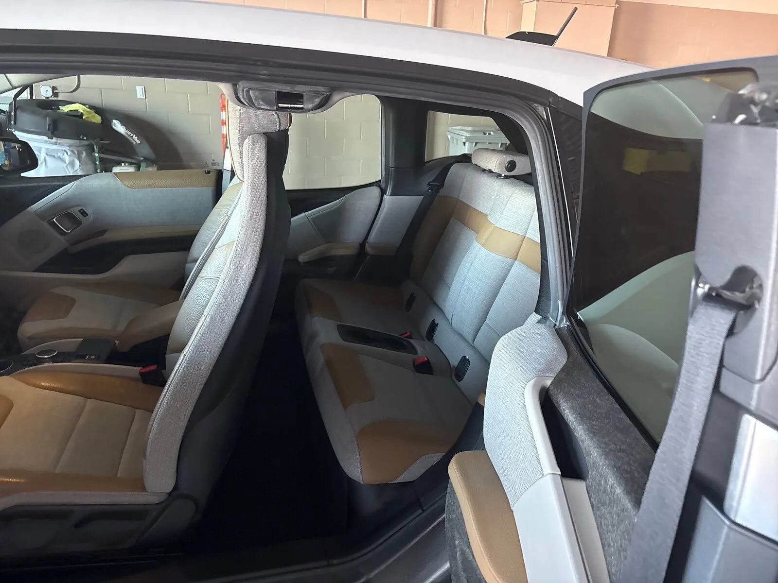 Used 2014 BMW i3 w/ Range Extender RWD image 5