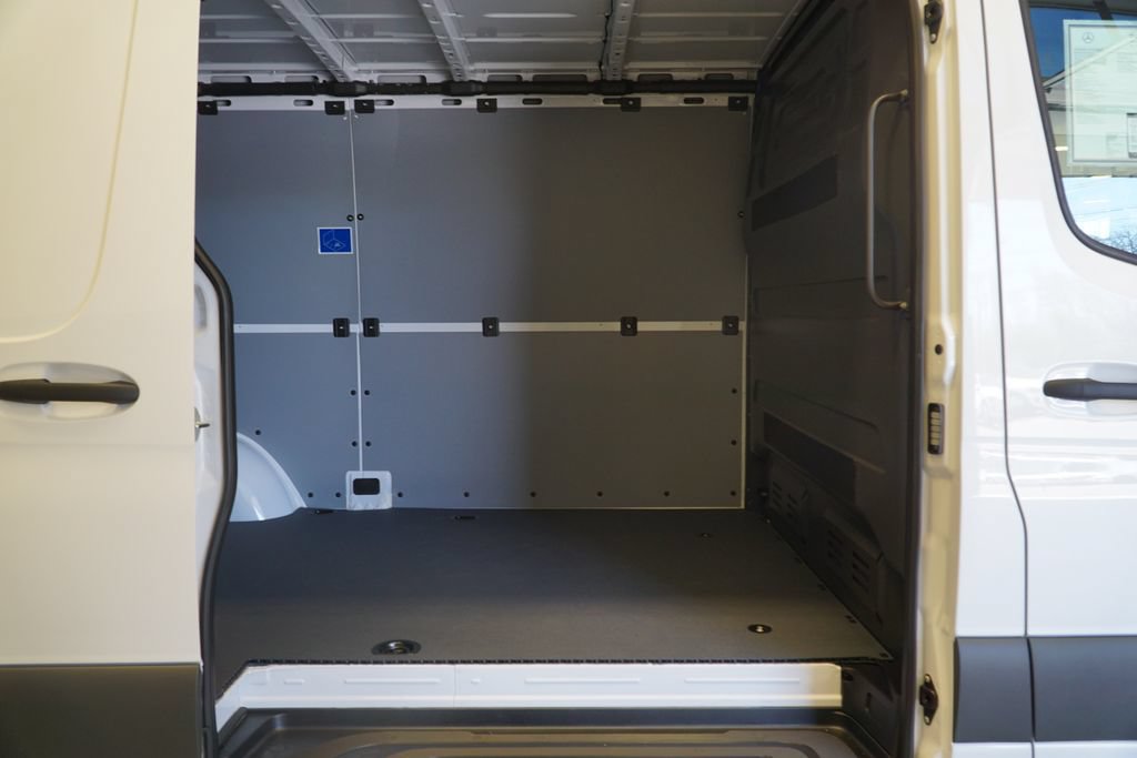 New 2026 Mercedes-Benz Sprinter 2500 image 8