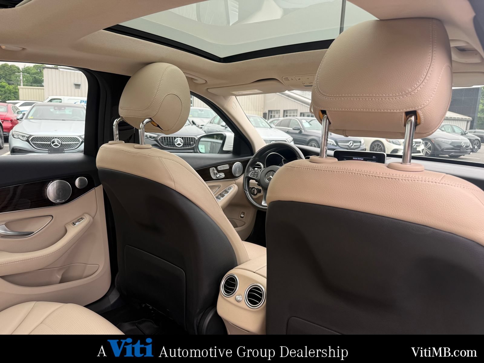 Used 2016 Mercedes-Benz C 300 4MATIC Sedan image 26