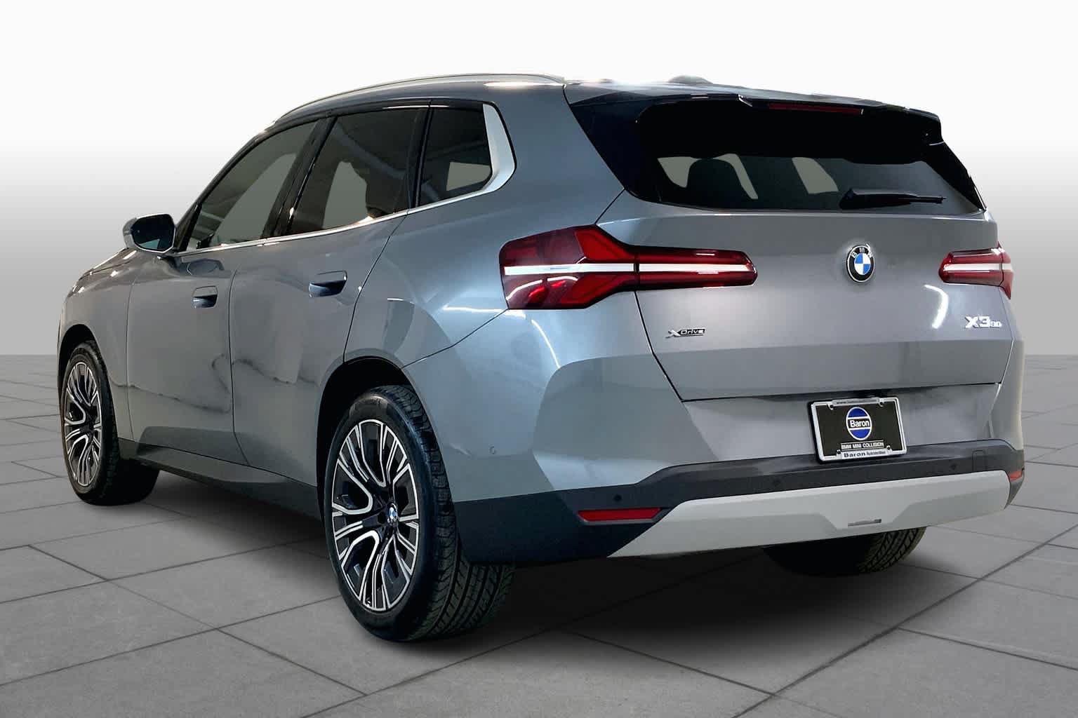 New 2025 BMW X3 xDrive30i w/ Premium Package AWD/4WD image 12