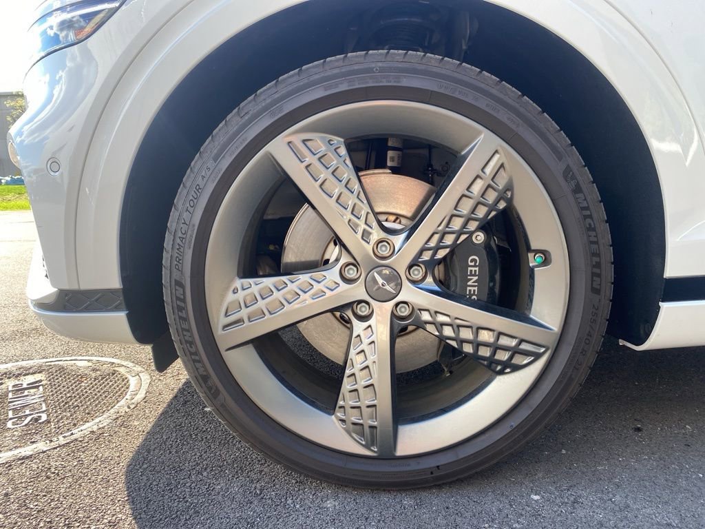 Certified 2025 Genesis GV70 3.5T Sport w/ Sport Prestige Package image 34