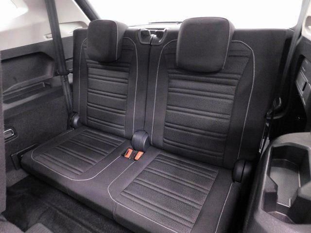 Used 2024 Volkswagen Tiguan S image 35