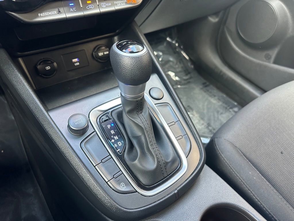 Used 2022 Hyundai Kona SEL w/ Cargo Package image 21