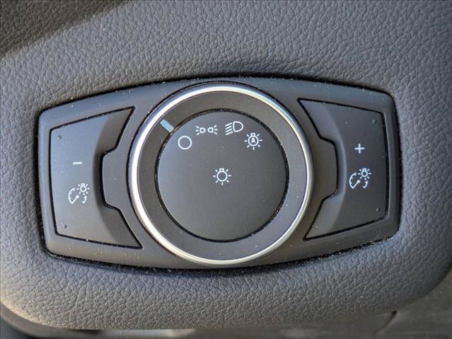 Used 2017 Ford C-MAX Energi SE FWD image 11