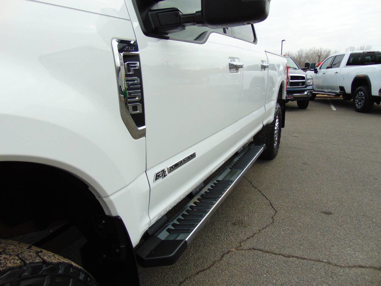 Used 2017 Ford F250 XLT w/ XLT Premium Package image 56