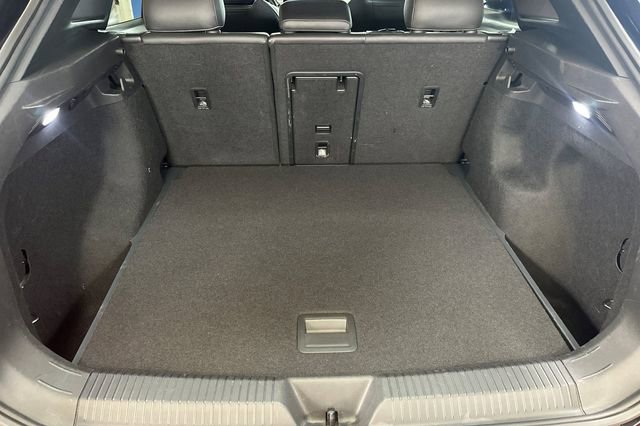 Used 2023 Volkswagen ID.4 Pro S image 19